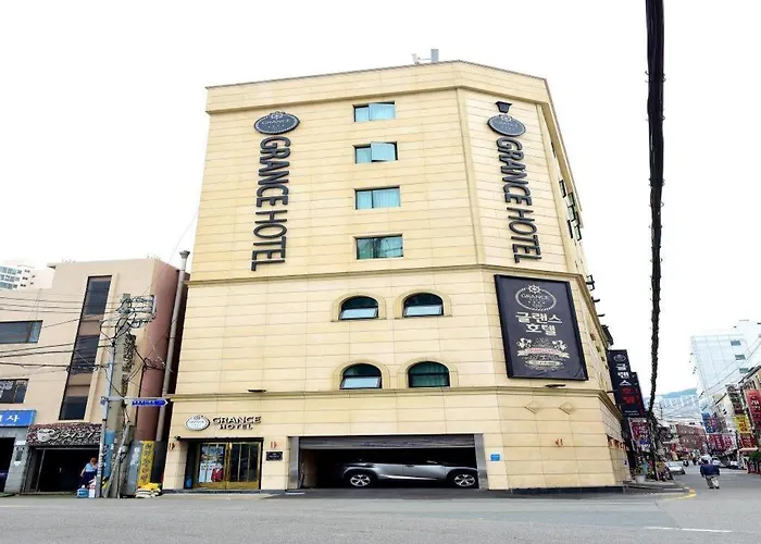 Motel 글랜스호텔 Busan