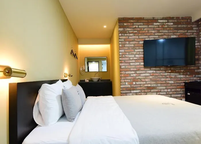 Motel 글랜스호텔 2*