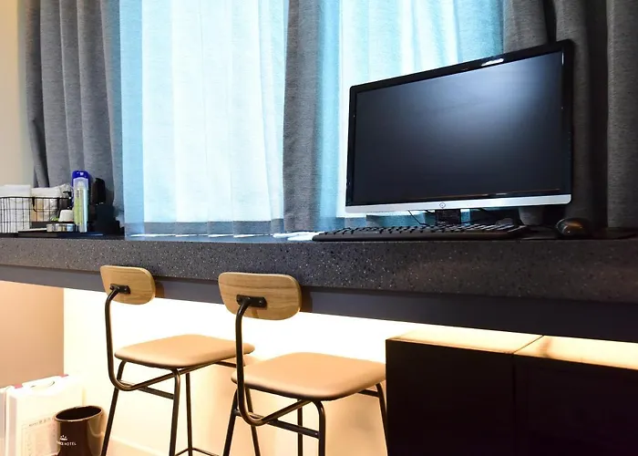 Motel 글랜스호텔 Busan